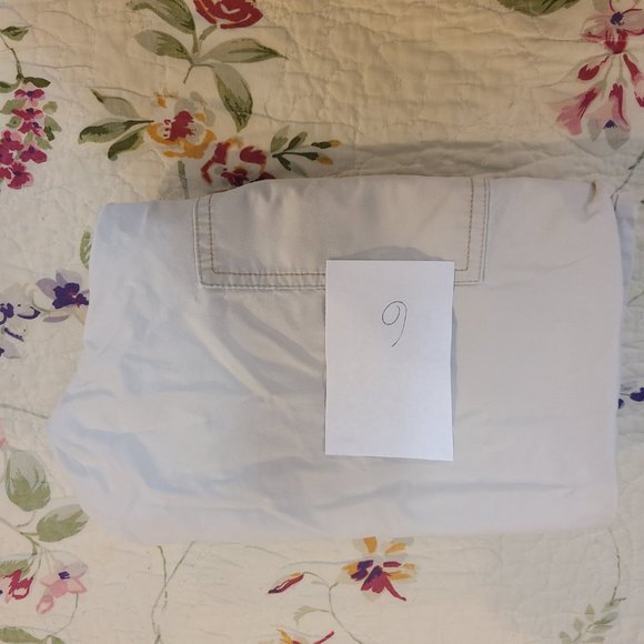 Faded Glory Capris - Picture 4 of 4